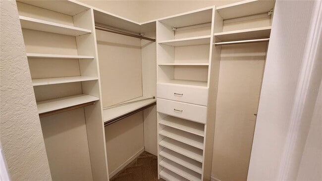 Building Photo - 4106 Central Sarasota Pkwy