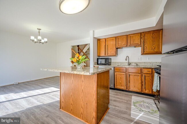 Building Photo - 12921 Freestone Ct