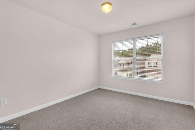 Building Photo - 4488 Ravenwood Dr
