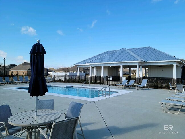 Building Photo - 10685 Northern Dancer Ct
