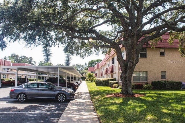 Building Photo - 10037 62nd Ter