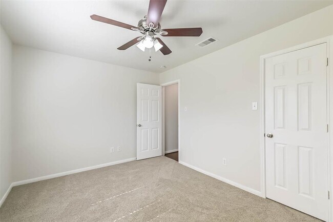 Building Photo - 3306 Barnes Ln