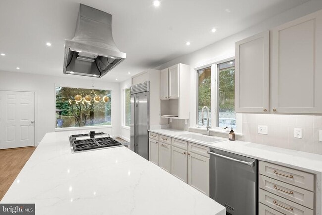 Building Photo - 1404 Wynhurst Ln