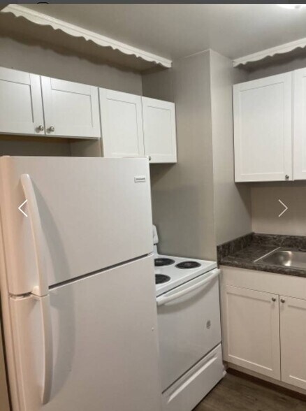 Building Photo - 7560 Mentor Ave