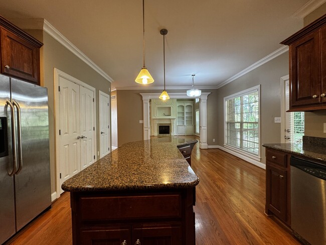 Building Photo - 3120 Hemingway Ln