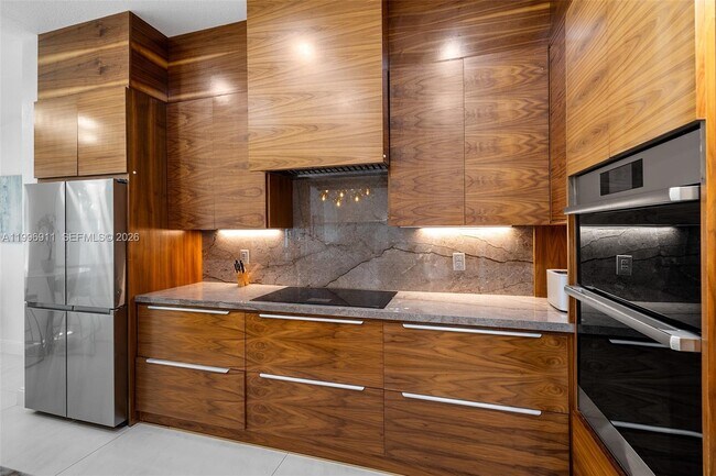 Building Photo - 3870 E Hibiscus St