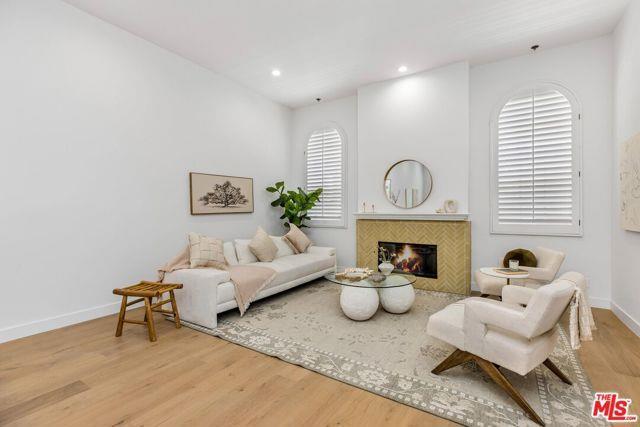 Building Photo - 14234 Dickens St