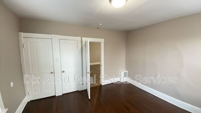 Building Photo - 333 Arlington Ave