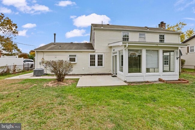 Building Photo - 4116 Majestic Ln