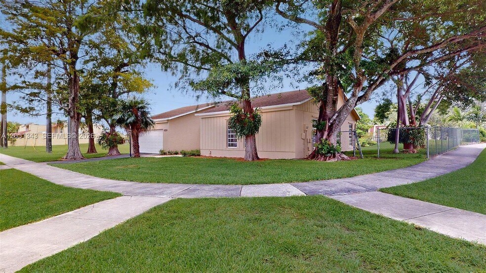 Building Photo - 10251 SW 80th St