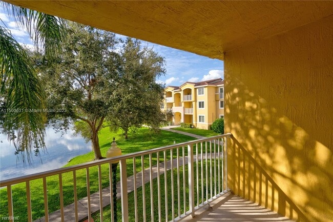 Building Photo - 3 br, 2 bath House - 21100 SW 87th Ave Apt...