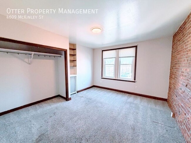 Building Photo - 4609 McKinley St