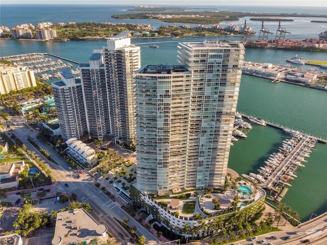 Building Photo - 450 Alton Rd