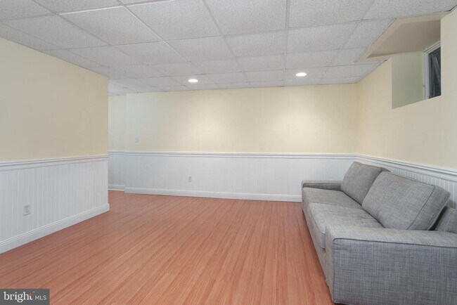 Building Photo - 22 Stonewall Cir