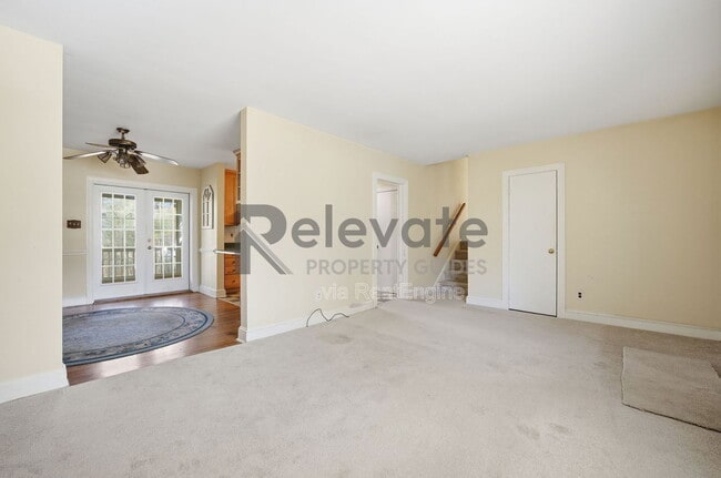 Building Photo - 9002 Michaux Ln