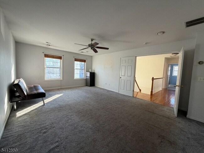 Building Photo - 105 Churchill Ave