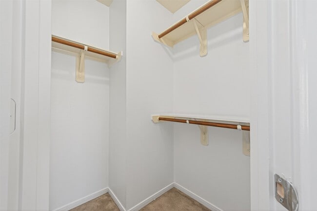 Building Photo - 19215 Hikers Trail Dr