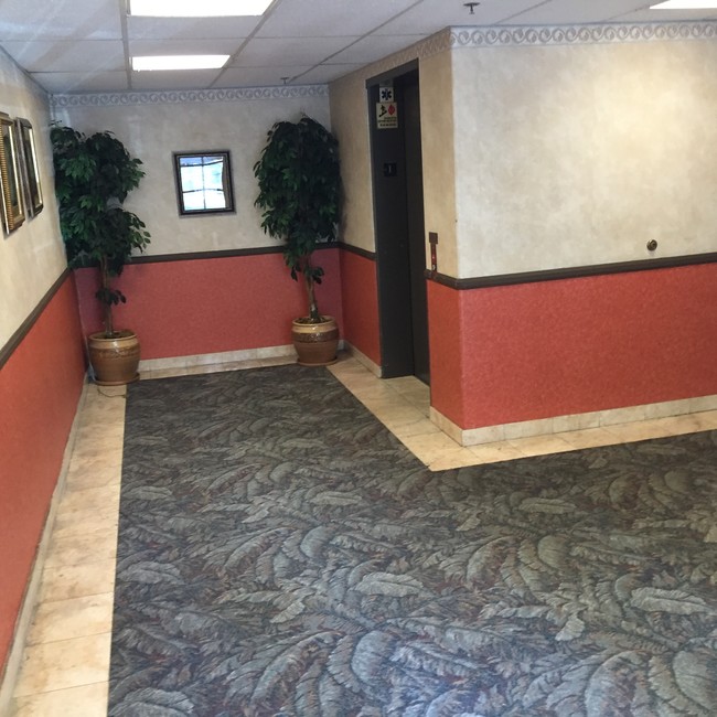 Lobby - Executive Villas