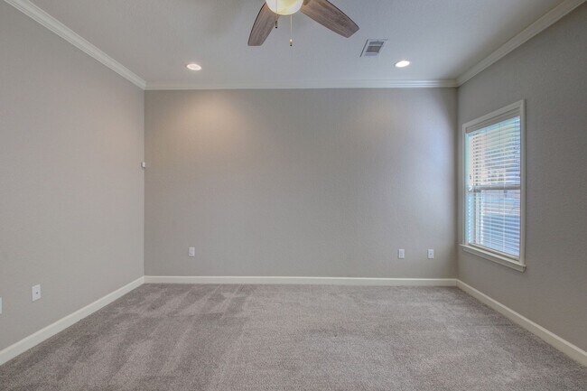 Building Photo - Miller's Glenn Subdivision