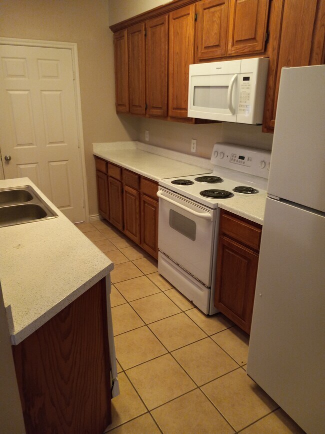 Artisan at Salado Creek 3644 Binz Engleman Rd San Antonio TX 78219