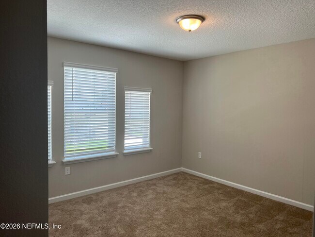 Building Photo - 238 Wineberry Ln