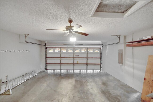 Building Photo - 658 Stanton Dr
