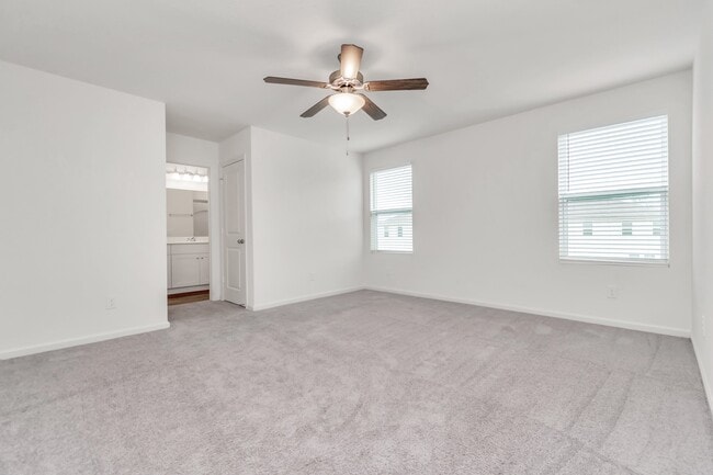 Building Photo - 7810 Hightree Dr