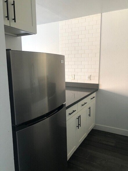 Building Photo - 13011 12th Ave SW