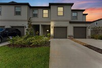 Building Photo - 10220 Honey Hammock Wy