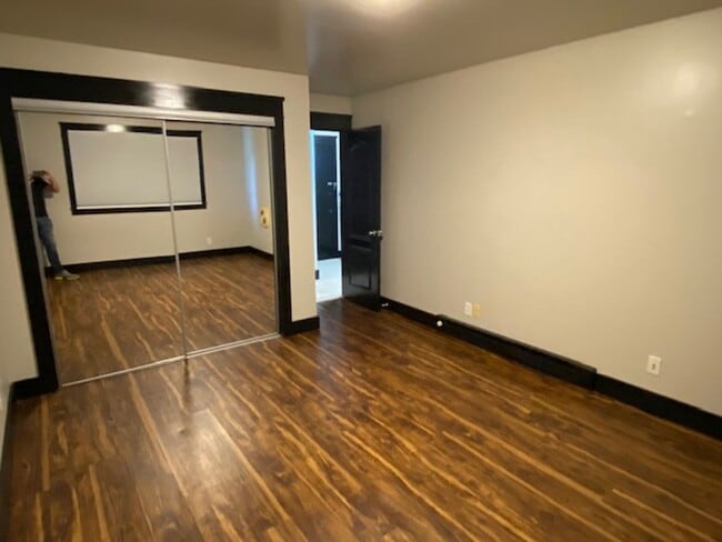 Building Photo - Walking distance to downtown Franklin and ...