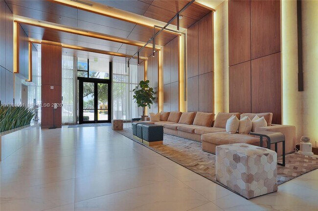 Building Photo - 2960 NE 207th St