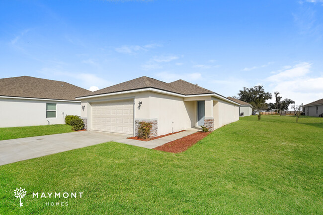 Building Photo - 3-bedroom in the Lakeside Park Estate