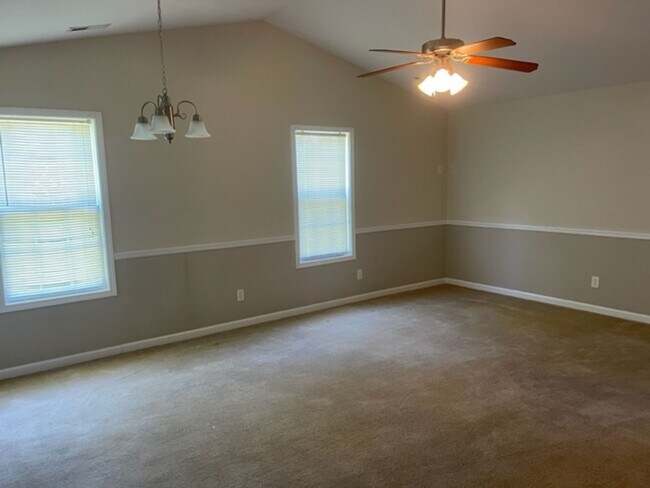 Building Photo - Cobblestone Trace- Oxford's Premier 55+ Community