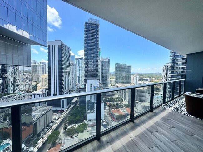 Building Photo - 801 S Miami Ave