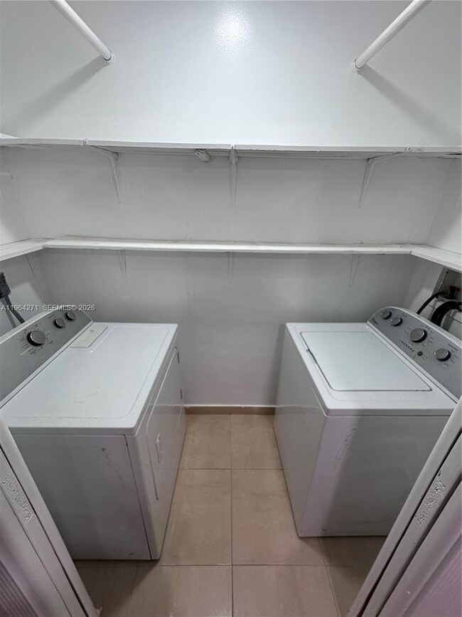 Building Photo - 30021 SW 160th Ave