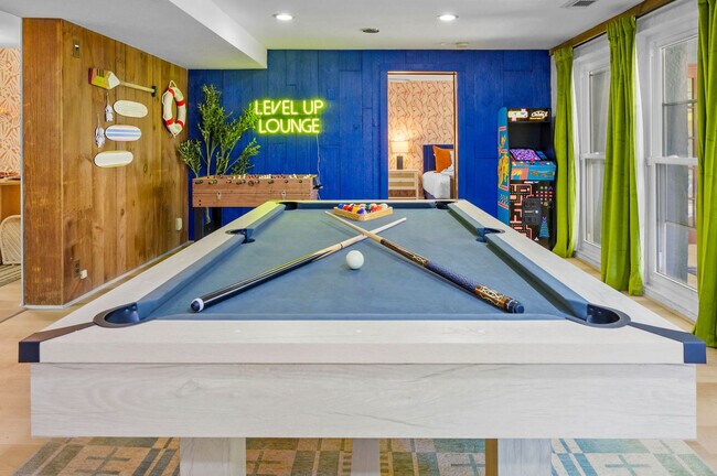 Building Photo - 11950 117th St N