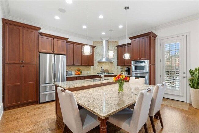 Building Photo - 4209 Whitby Way SE