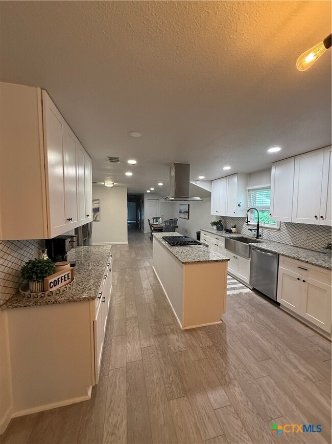 Building Photo - 1428 Lee St