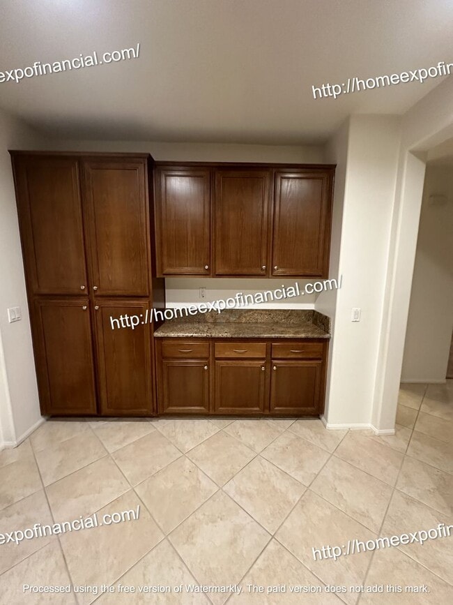 Building Photo - Nice Home For Rent