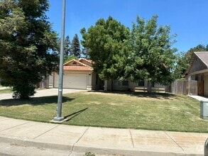 Building Photo - 3 bedroom 2 bathroom in a cul-de-sac home!!