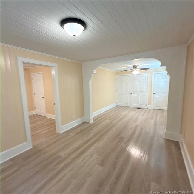 Building Photo - 228 Eastwood Ave