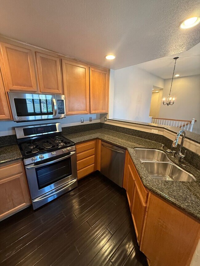 Building Photo - Beautiful Home in Chula Vista