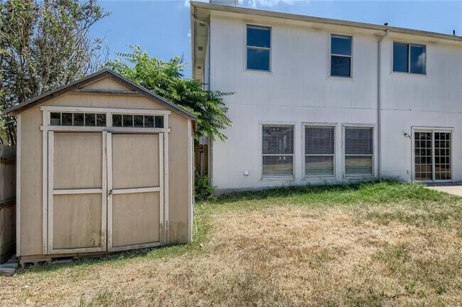 Building Photo - 1420 Quicksilver Cir