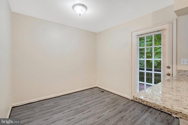 Building Photo - 15350 Inlet Pl