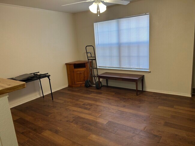 Building Photo - 4803 Hamilton Wolfe Rd