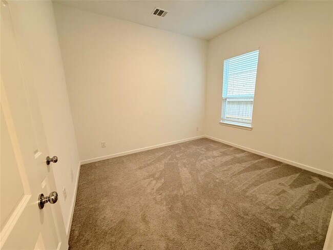 Building Photo - 9922 Sunflower Mist Ln