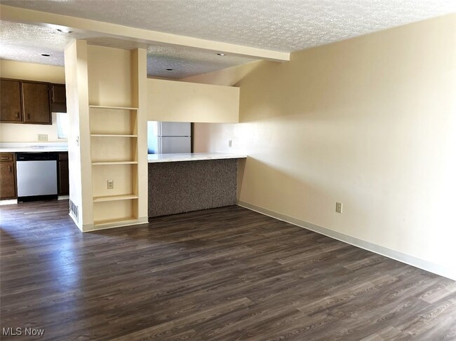 Building Photo - 133 Orchard Dr