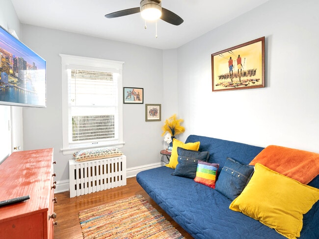 Building Photo - 1926 Wisconsin Ave