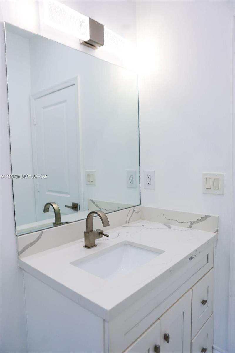 Building Photo - 2948 Hidden Harbour Ct