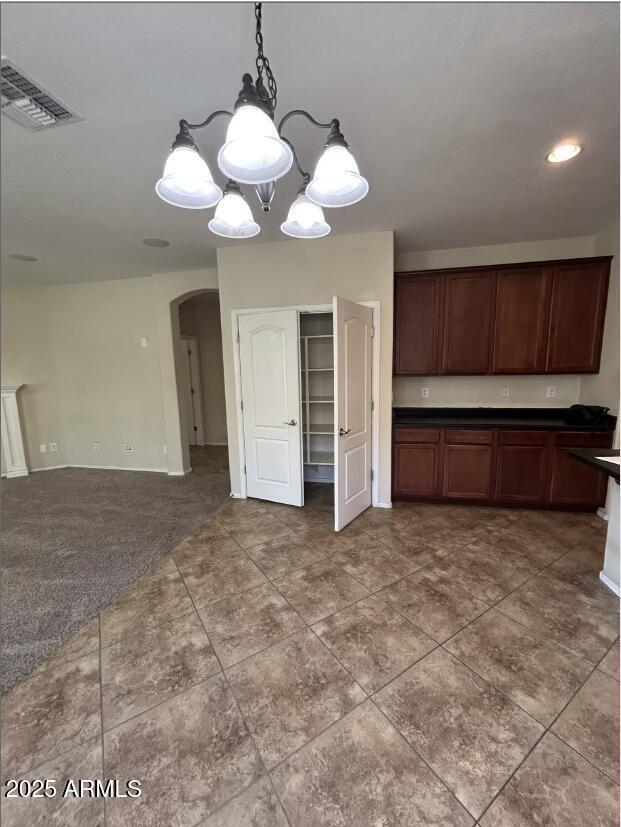 Building Photo - 2747 E Clifton Ave